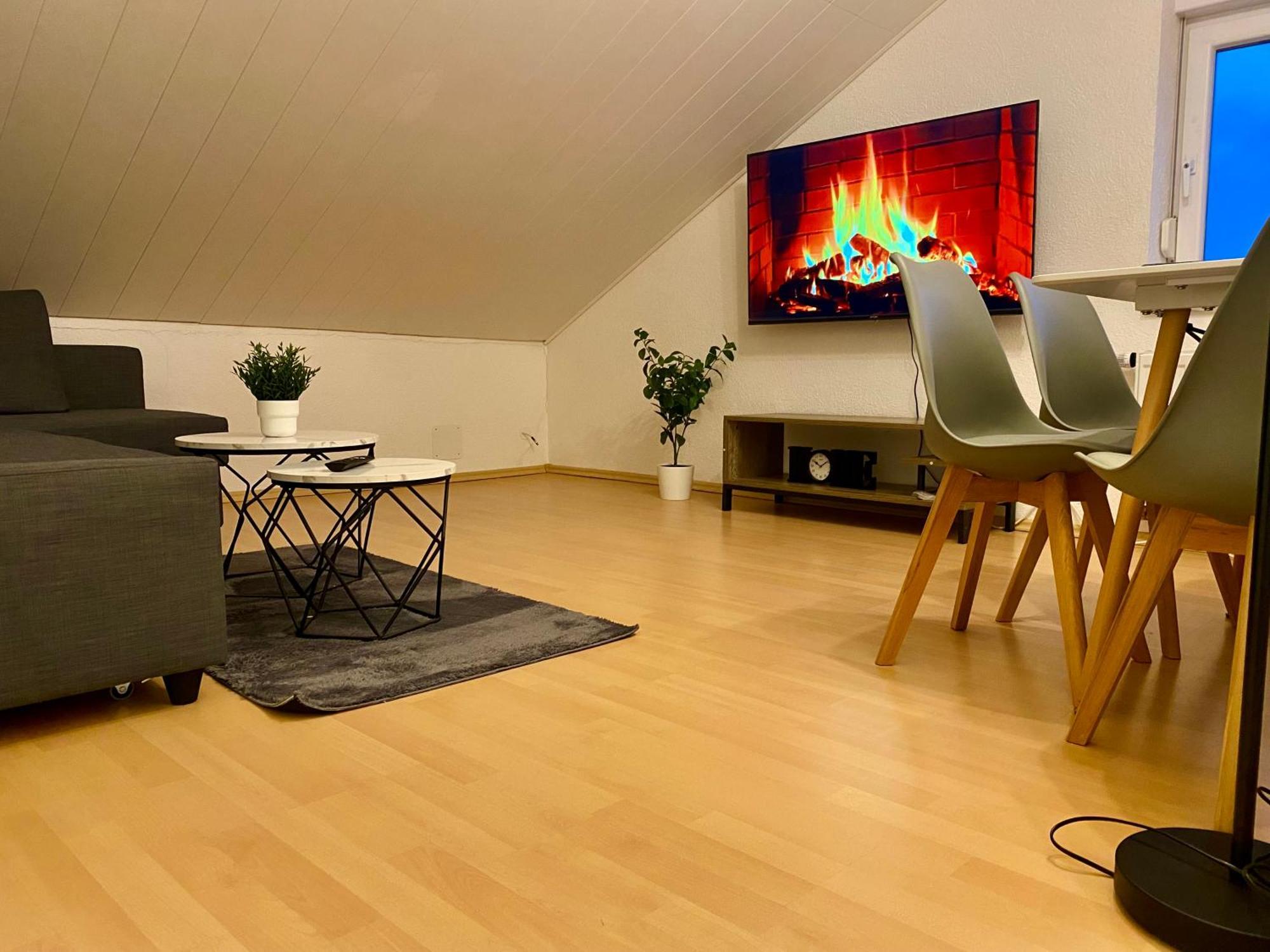 באד פרידריכסהל Deluxe Business Suite Mit Netflix Premium & Parkplatz, Zentral Zu Audi & Schwarz Gruppe With 2 Bedrooms מראה חיצוני תמונה
